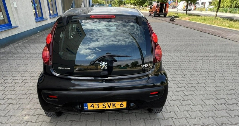 Peugeot 107 cena 9900 przebieg: 258000, rok produkcji 2009 z Połaniec małe 92